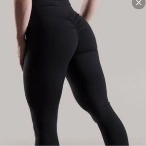 Great Condition ABS2B Black Scrunch Butt Scrunch Booty Yoga Pants Leggings S
